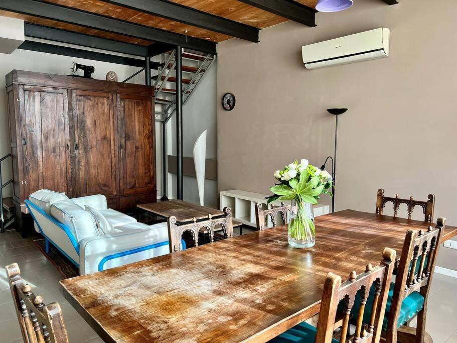 Loft Cianosi - Appartamento Nel Cuore Di Livorno Kültér fotó